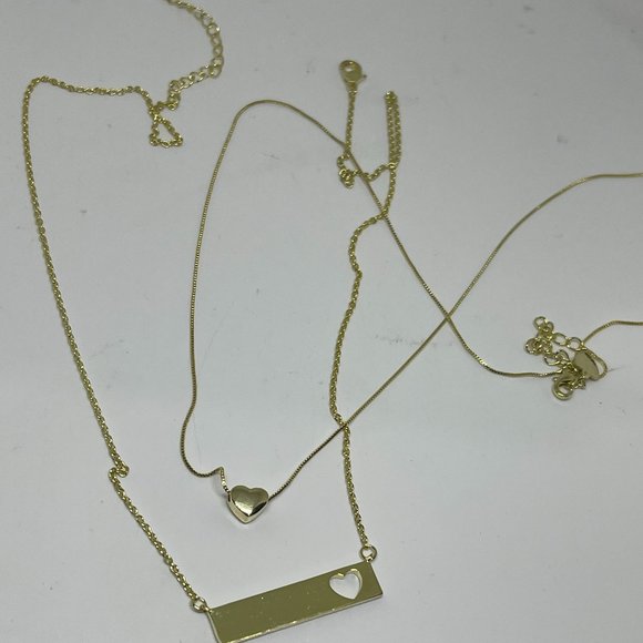 Real Simple Style Gold Bar and Heart Necklaces - Lot of 2 items - Picture 3 of 3